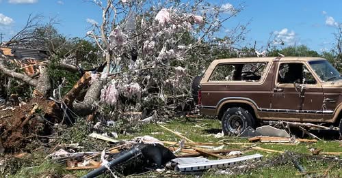 Oklahoma Tornado Damage Aftermath